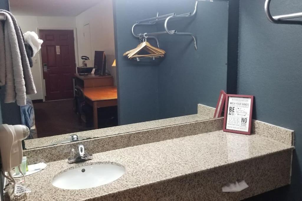Osu 2 Queen Beds Hotel Room 230 Wi-Fi Stillwater Exterior foto